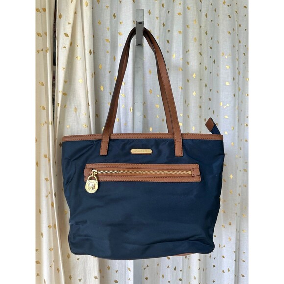 MICHAEL Michael Kors Navy Signature Logo Lining Kempton Nylon Tote Shoulder Bag - Picture 2 of 9